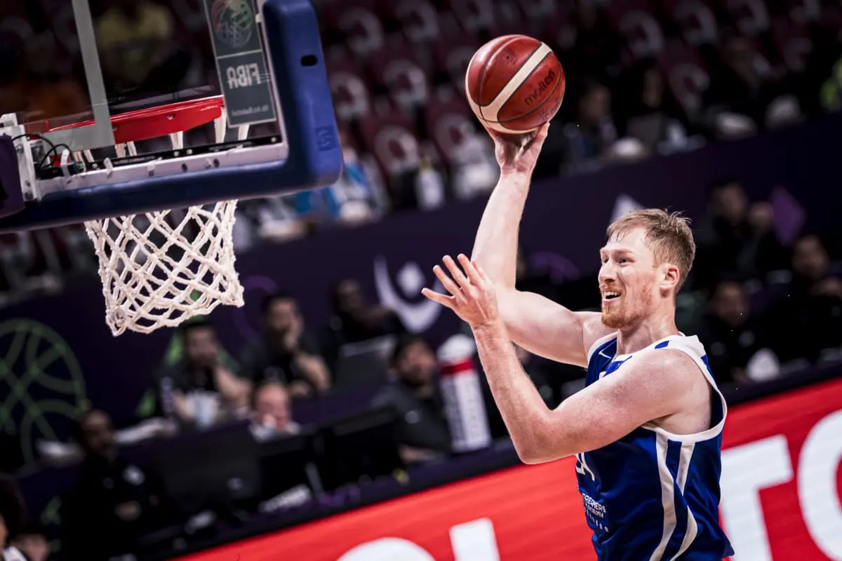 场均数据为, cn 场均数据为, cn