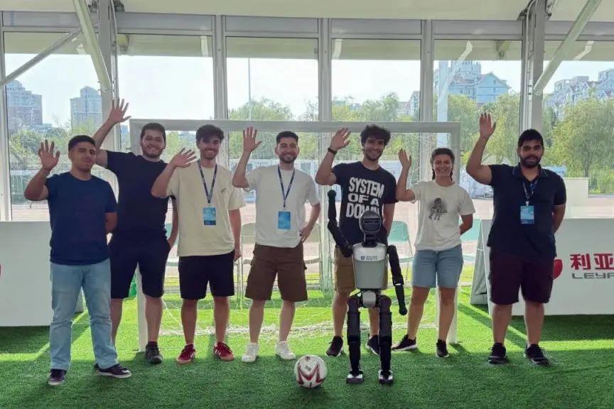 大陆搭建平, 认为, 的智慧浪潮 大陆搭建平, 认为, 的智慧浪潮