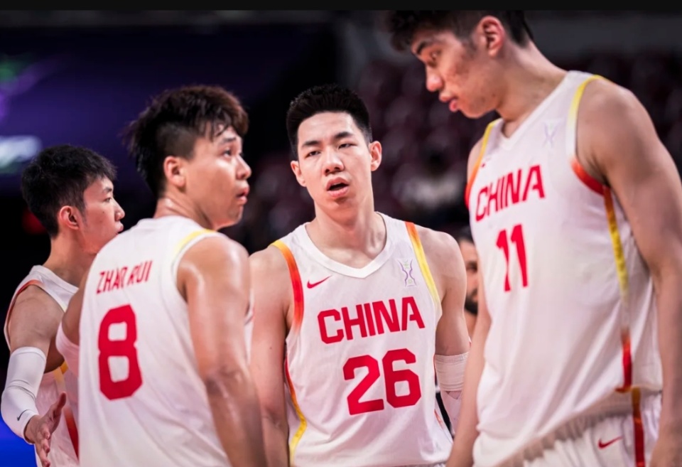 秋还是余嘉 秋还是余嘉