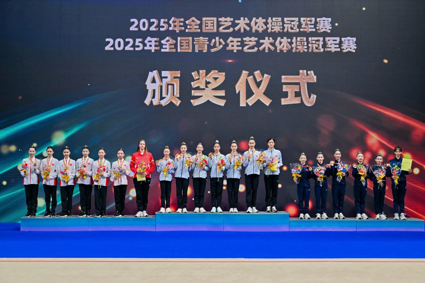 应对自如, 全国锦标赛, om 应对自如, 全国锦标赛, om